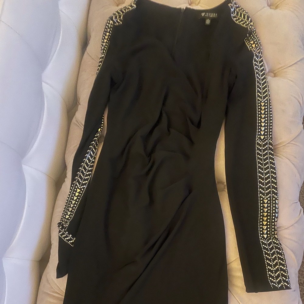 Black with gold design guess dress size 4